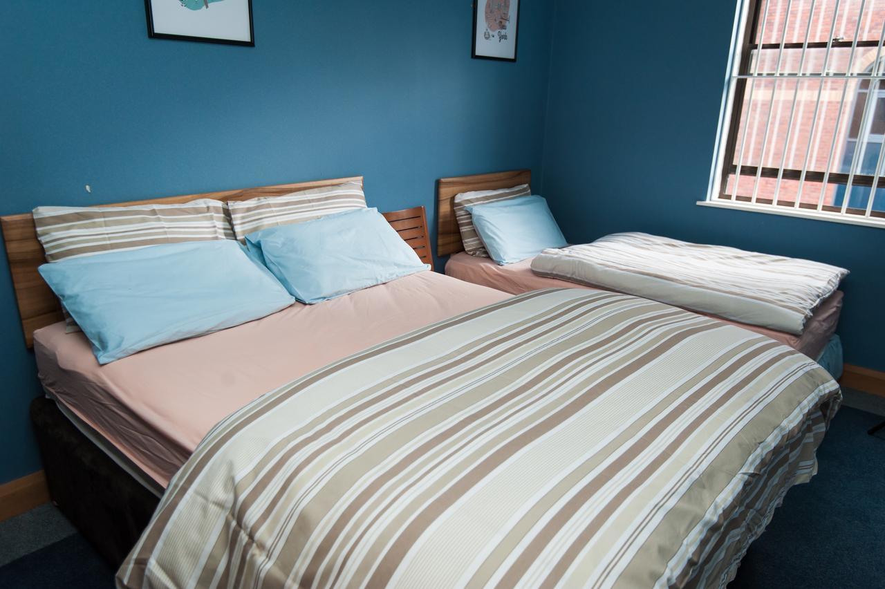 Russell Scott Backpackers Hostel Leeds  Zewnętrze zdjęcie