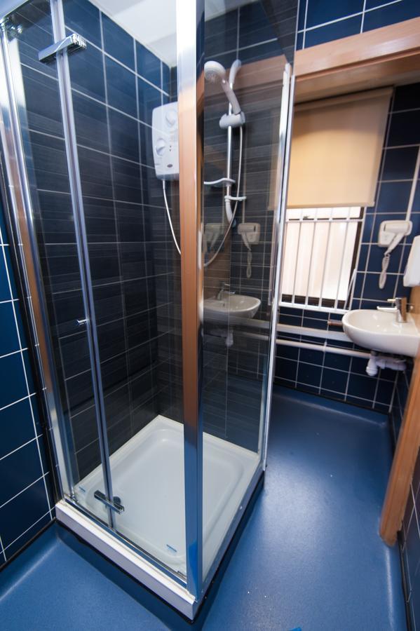 Russell Scott Backpackers Hostel Leeds  Zewnętrze zdjęcie